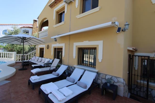 3 quarto Moradia para venda em Orba com piscina - 499 995 € (Ref: 10003709)