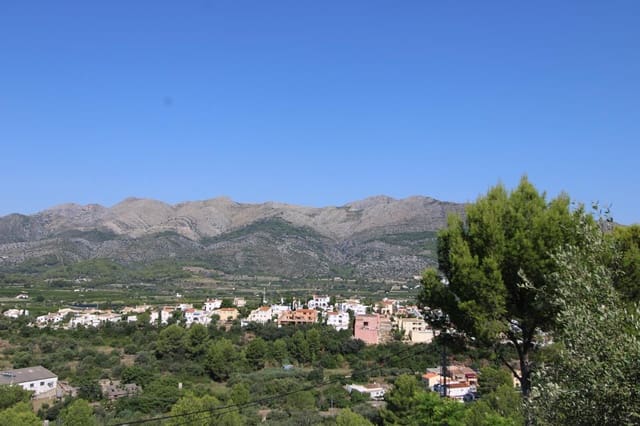 3 quarto Moradia para venda em Orba com piscina - 499 995 € (Ref: 10003709)