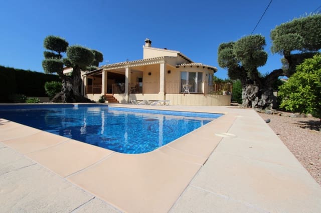 3 camera da letto Villa in vendita in Orba con piscina - 475.000 € (Rif: 10003710)