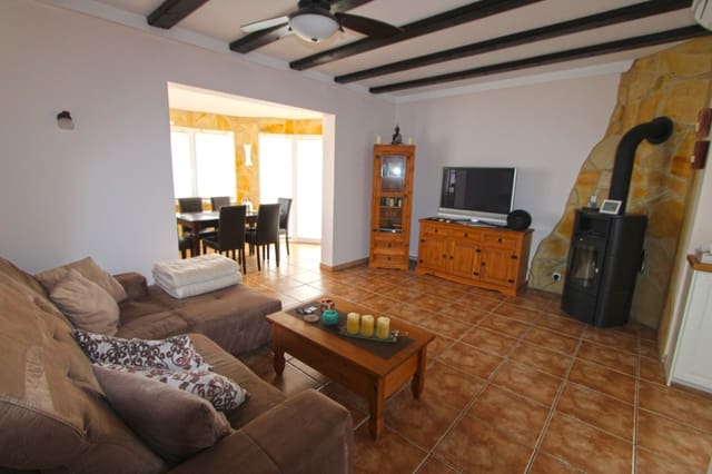 3 camera da letto Villa in vendita in Orba con piscina - 475.000 € (Rif: 10003710)