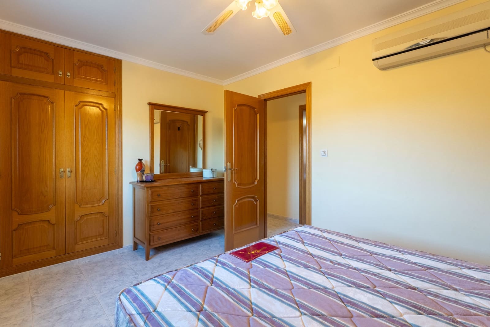 3 chambre Finca/Maison de Campagne à vendre à Jalon / Xalo avec piscine - 625 000 € (Ref: 10003711)