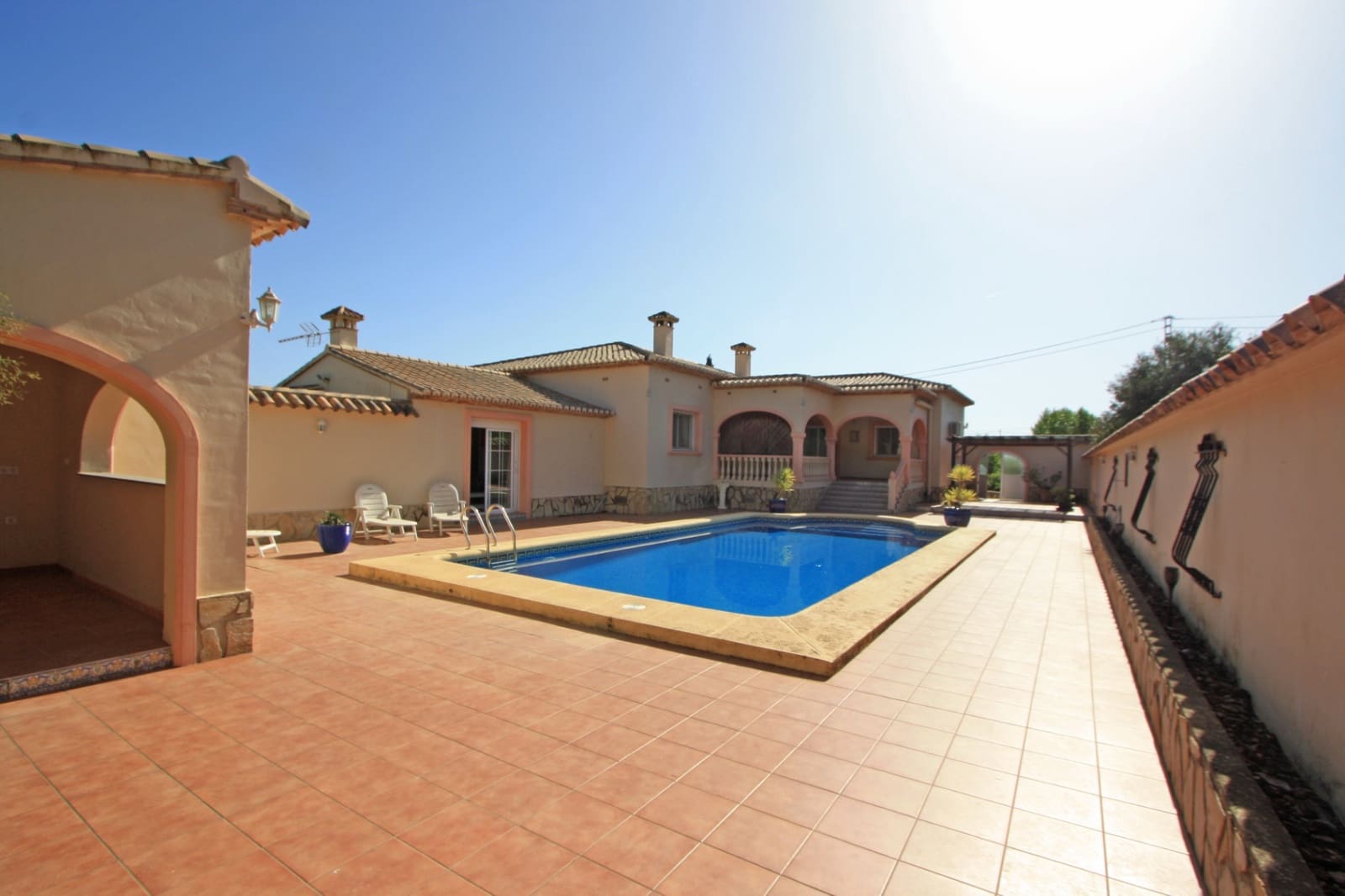 3 chambre Finca/Maison de Campagne à vendre à Jalon / Xalo avec piscine - 625 000 € (Ref: 10003711)