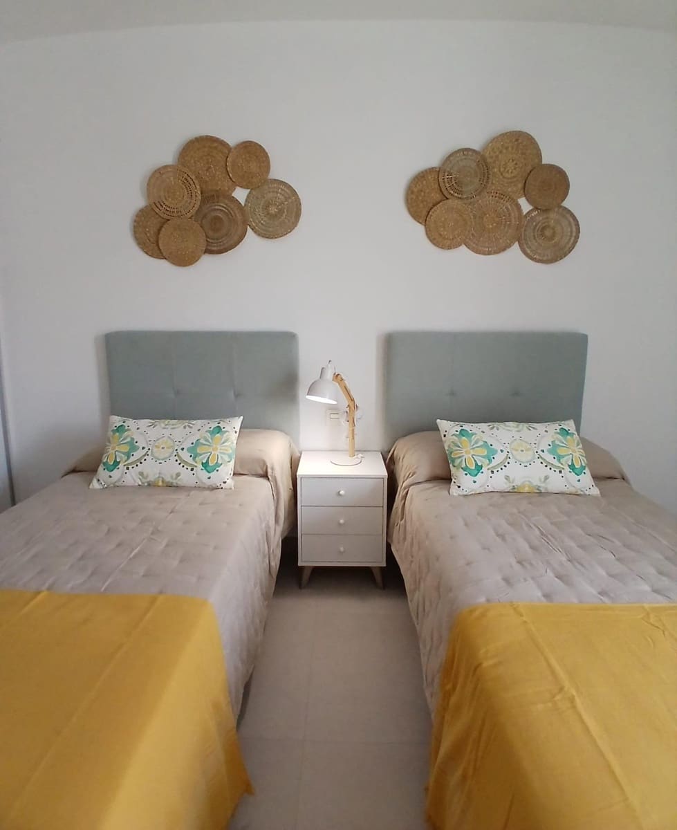 3 Zimmer Doppelhaus zu verkaufen in Bigastro - 328.000 € (Ref: 10003726)