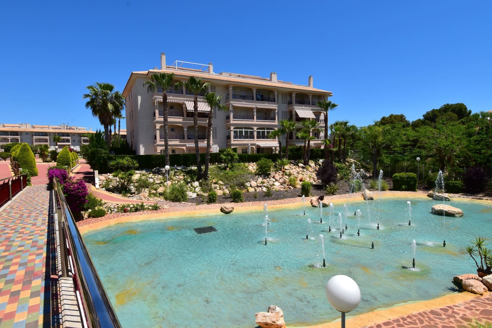 3 makuuhuone Kattohuoneisto myytävänä paikassa Playa Flamenca mukana uima-altaan - 240 000 € (Ref: 10003727)