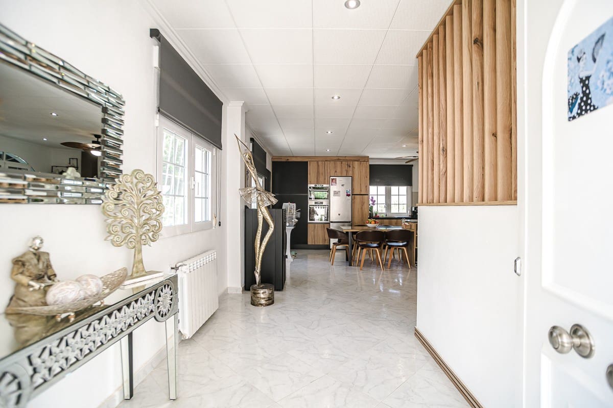3 slaapkamer Villa te koop in La Marina met zwembad - € 525.000 (Ref: 10003730)