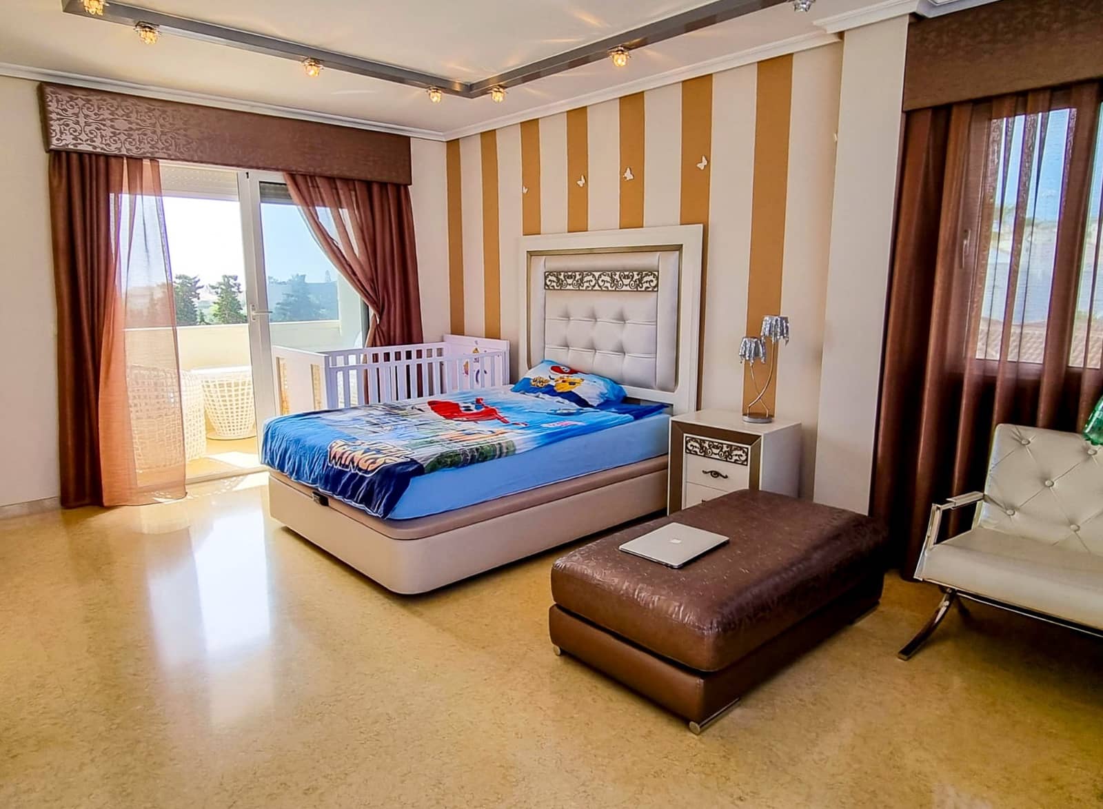 5 camera da letto Villa in vendita in Torrevieja con piscina - 1.170.000 € (Rif: 10025707)