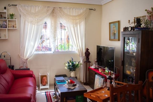 Chalet de 2 habitaciones en Villamartin, Orihuela en venta - 211.500 € (Ref: 10025708)