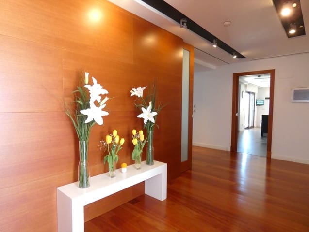 7 bedroom Villa for sale in Algorfa with pool - € 1,550,000 (Ref: 10025714)