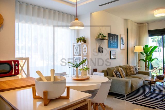 2 slaapkamer Villa te koop in Ciudad Quesada, Rojales met zwembad - € 336.000 (Ref: 10025726)
