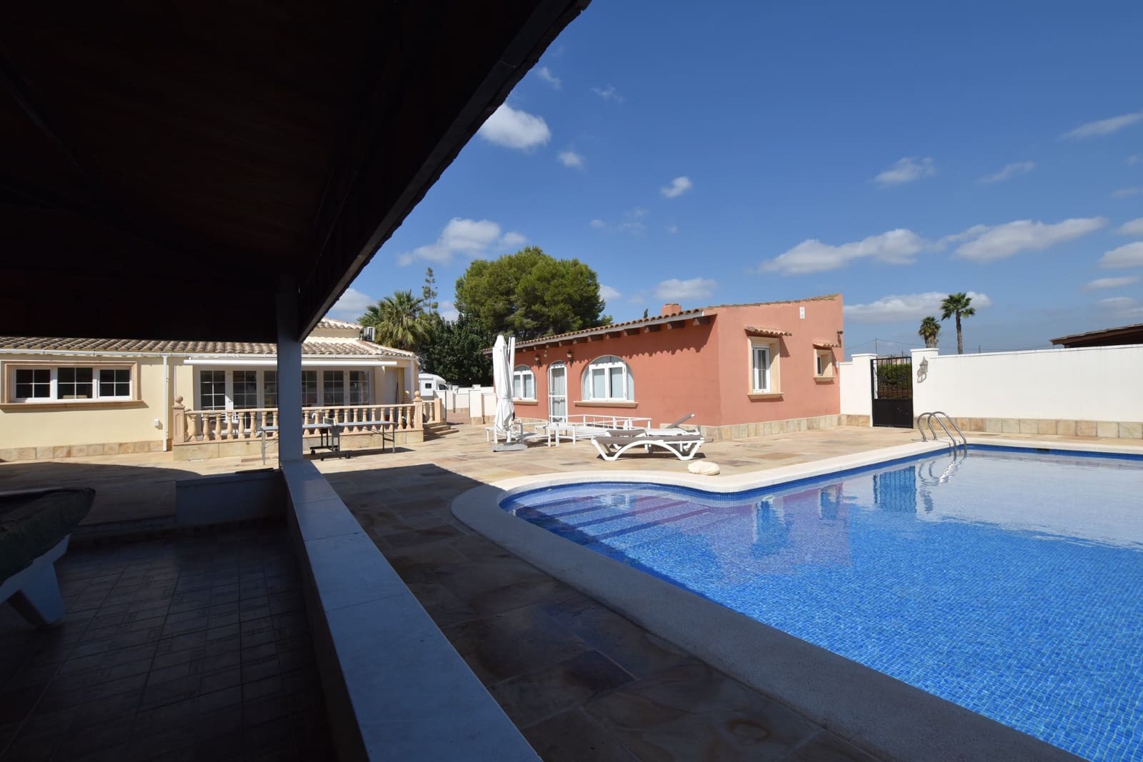 6 slaapkamer Finca/Landhuis te koop in Los Montesinos met zwembad garage - € 595.000 (Ref: 10025732)