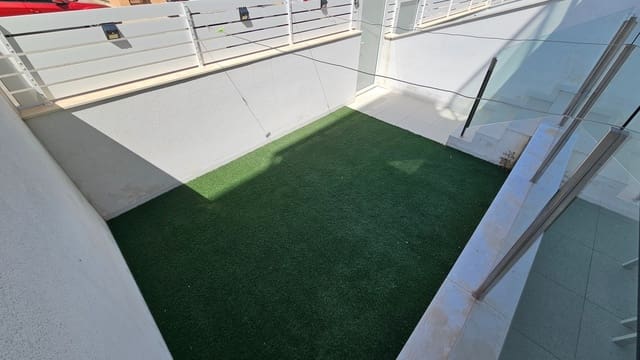 2 camera da letto Appartamento in vendita in La Marina, Elche / Elx con piscina - 249.900 € (Rif: 10025778)