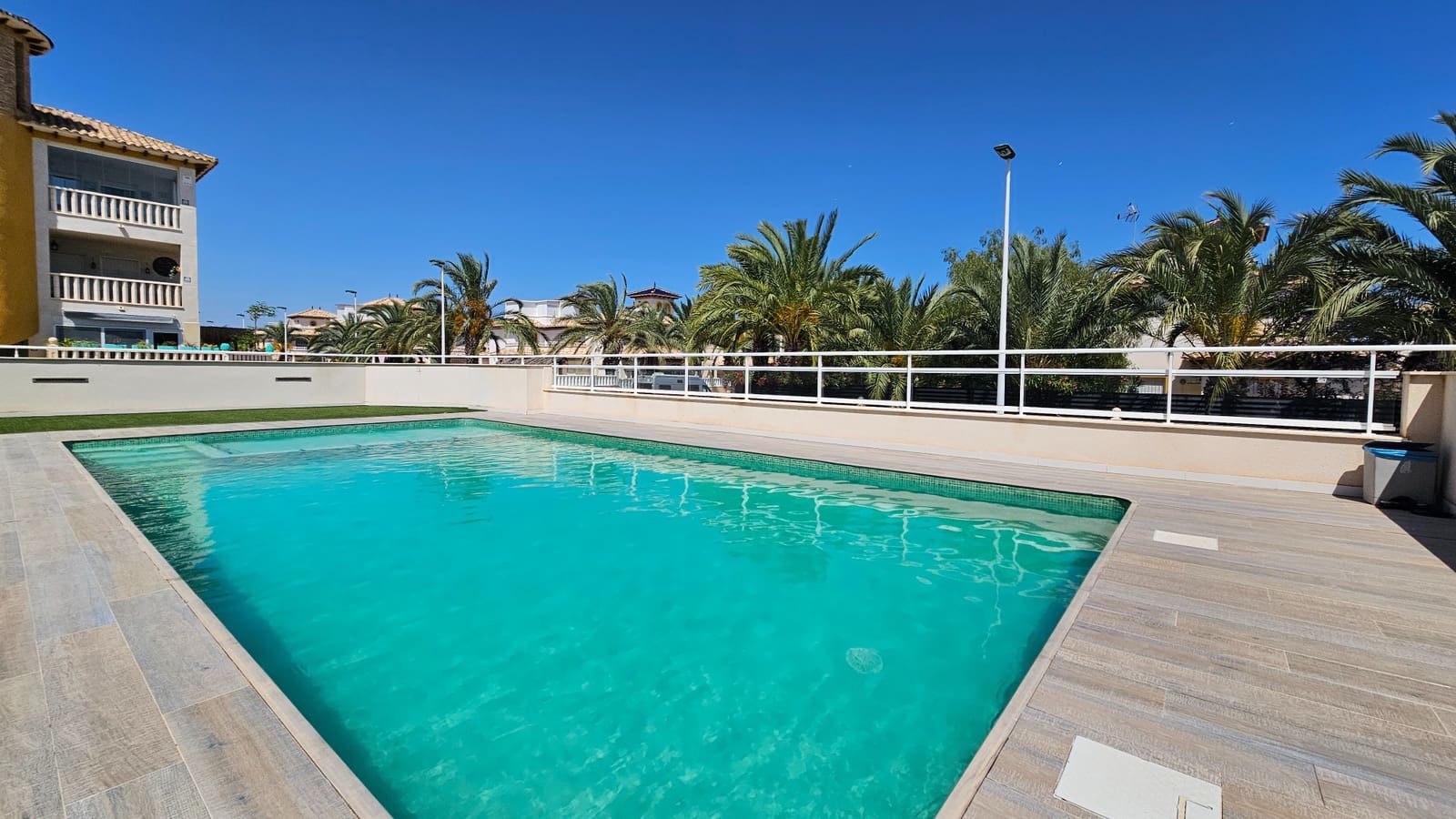 2 camera da letto Appartamento in vendita in La Marina con piscina - 249.900 € (Rif: 10025778)
