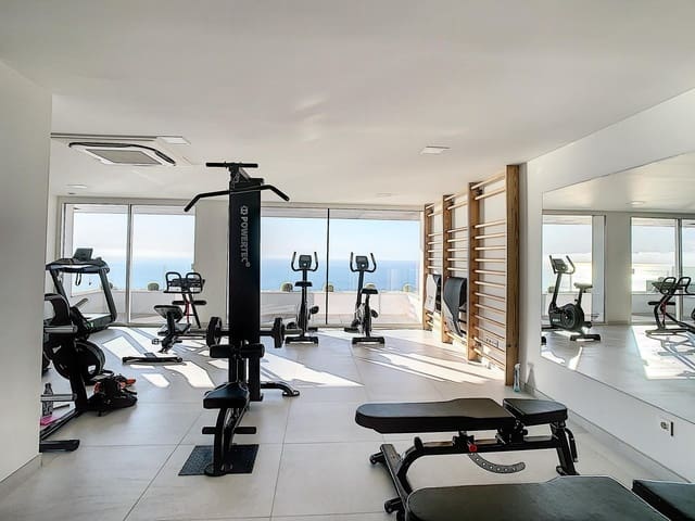 Apartamento de 3 habitaciones en Casco Urbano, Teulada-Moraira en venta con piscina garaje - 699.000 € (Ref: 10025779)