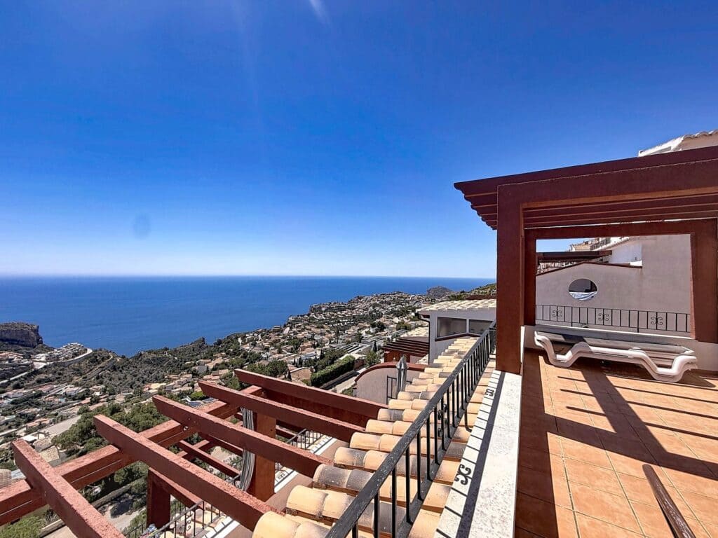 2 quarto Apartamento para venda em Moraira com piscina - 298 000 € (Ref: 10025780)