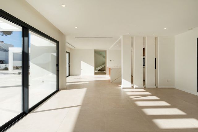 4 Zimmer Villa zu verkaufen in Moraira, Teulada-Moraira mit Pool Garage - 2.200.000 € (Ref: 10025783)