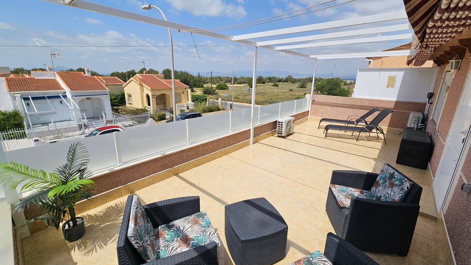 3 sovrum Villa till salu i La Marina med pool - 399 950 € (Ref: 10054836)