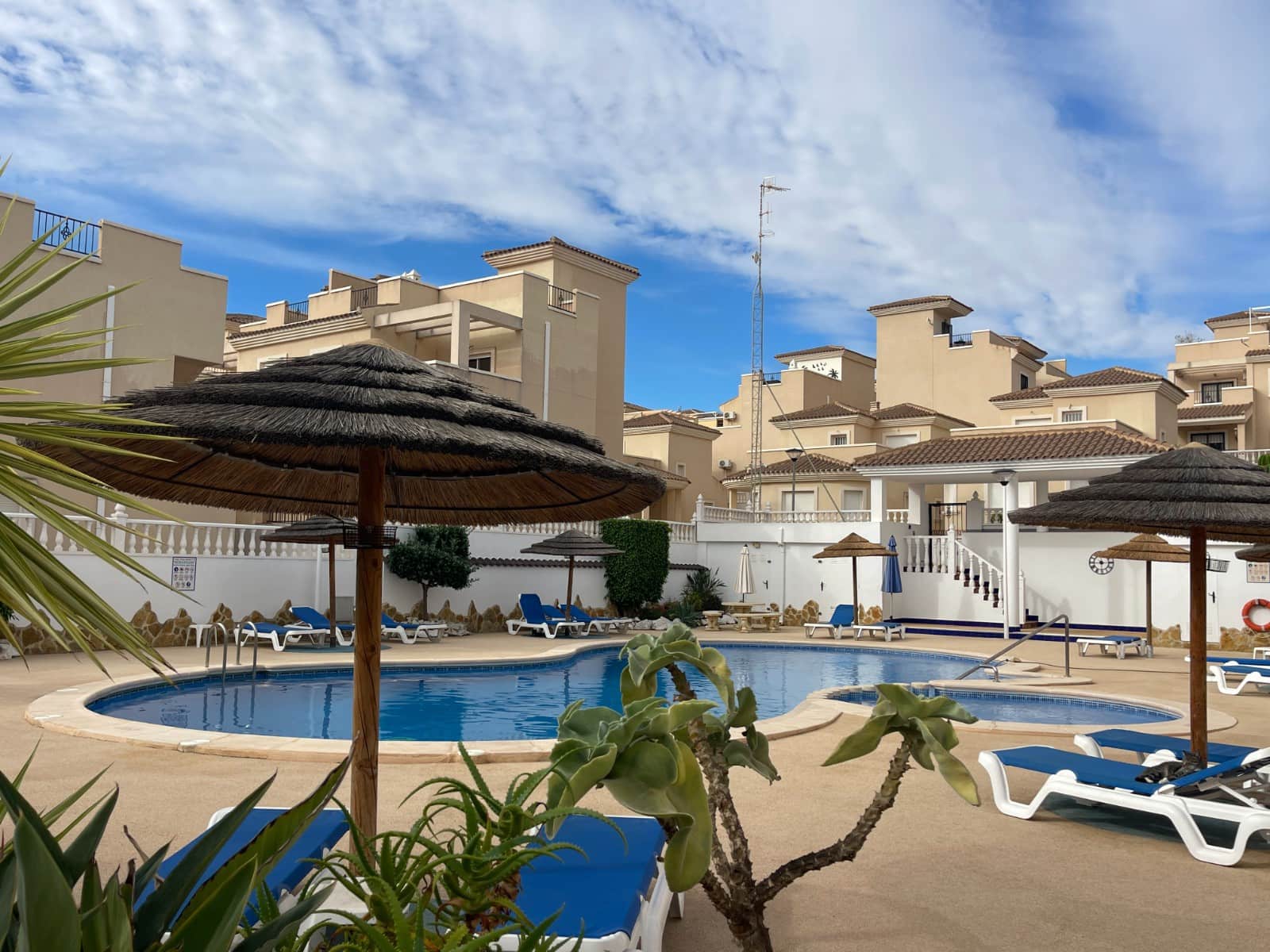 3 bedroom Townhouse for holiday rental in San Miguel de Salinas with pool garage - € 455 (Ref: 10130863)