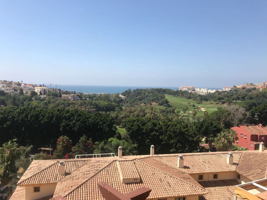 4 soveværelse Penthouse til salg i Orihuela Costa med swimmingpool garage - € 1.060.000 (Ref: 10151148)