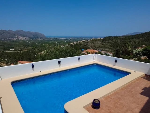 3 bedroom Villa for sale in Orba with pool garage - € 480,000 (Ref: 10151172)