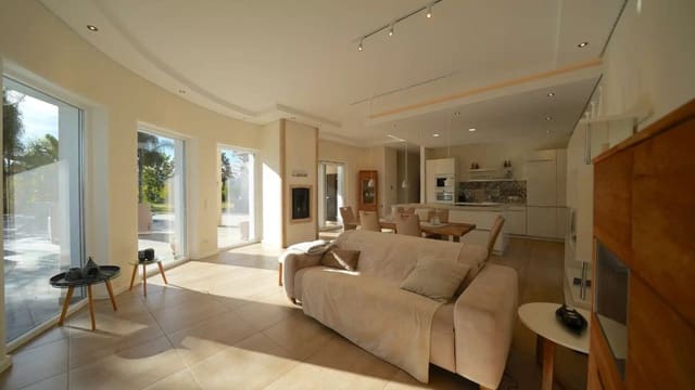 3 soverom Finca/Herregård til salgs i Pedreguer med svømmebasseng garasje - € 899 000 (Ref: 10151208)