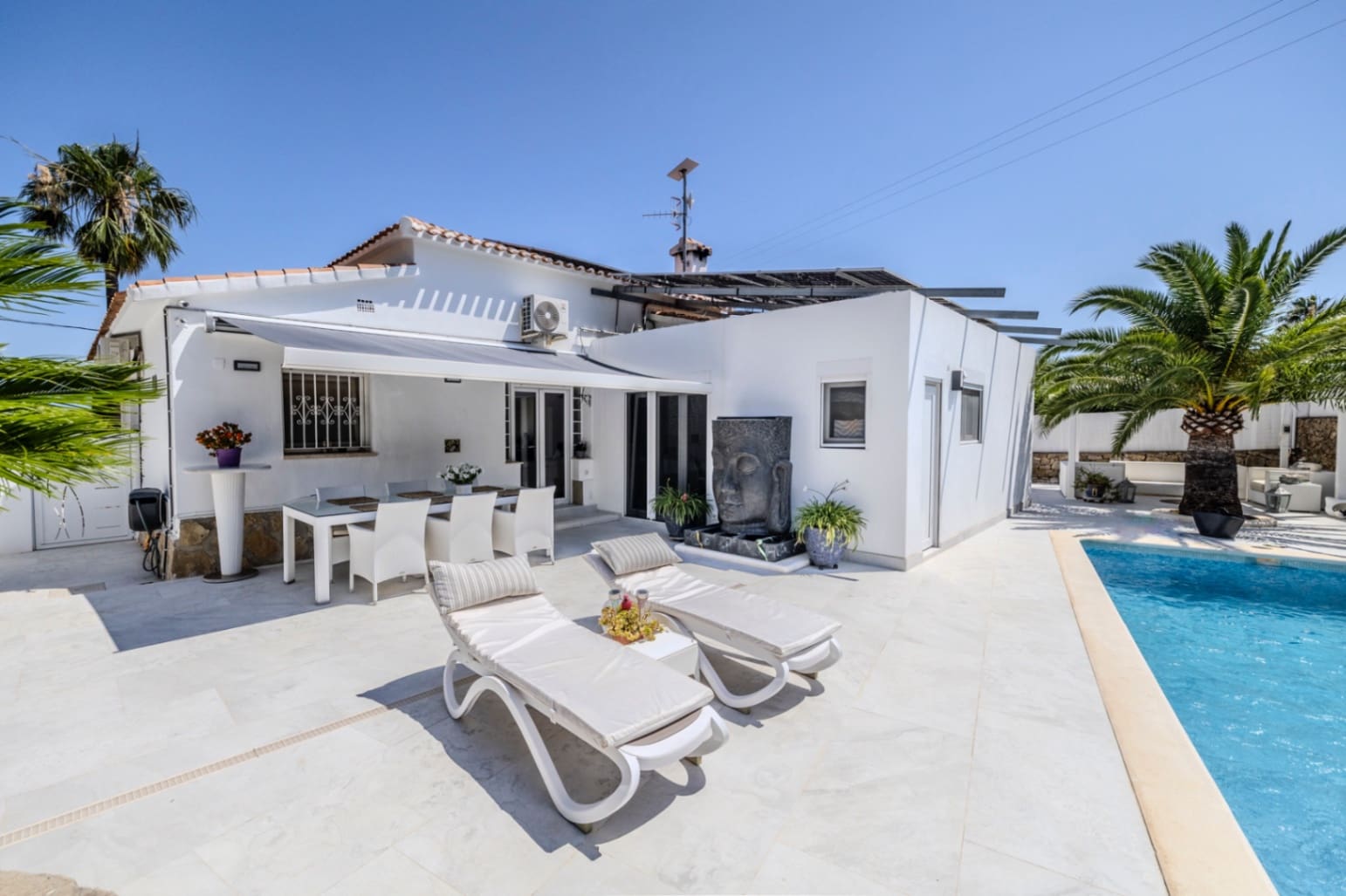 2 soverom Villa til salgs i Denia med svømmebasseng garasje - € 679 000 (Ref: 10151210)