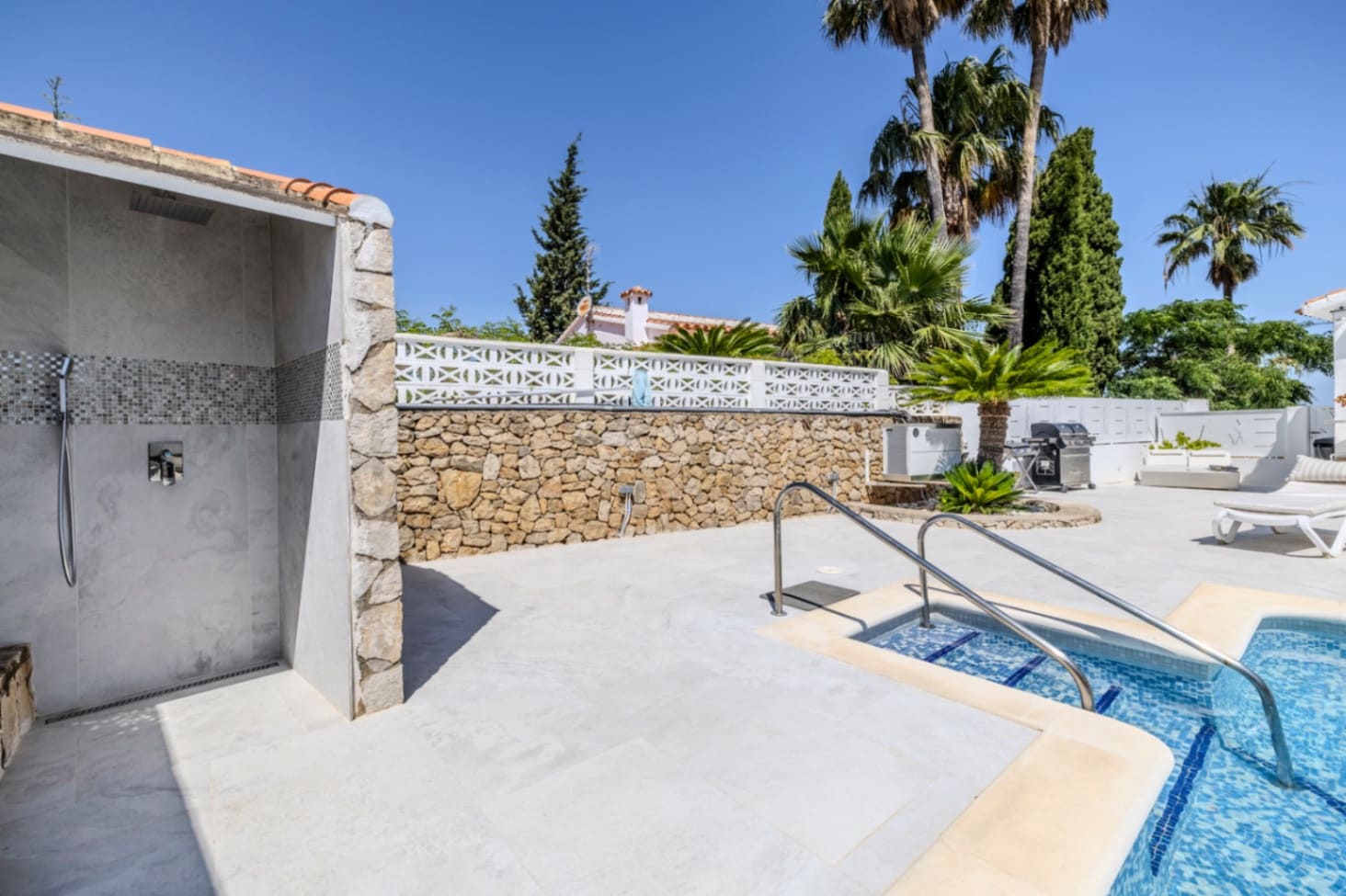 2 soverom Villa til salgs i Denia med svømmebasseng garasje - € 679 000 (Ref: 10151210)