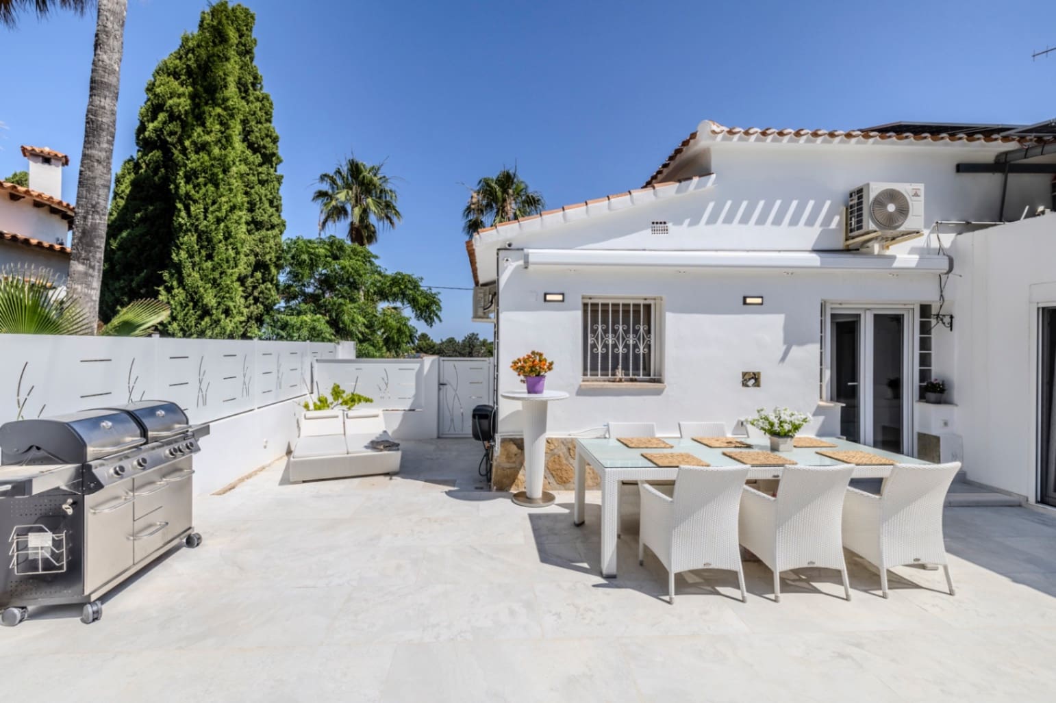 2 soverom Villa til salgs i Denia med svømmebasseng garasje - € 679 000 (Ref: 10151210)