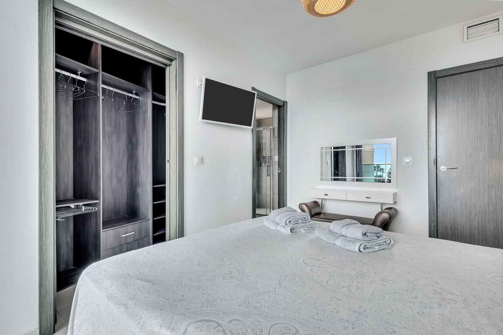 3 Zimmer Apartment zu verkaufen in Punta Prima mit Pool Garage - 550.000 € (Ref: 10180943)