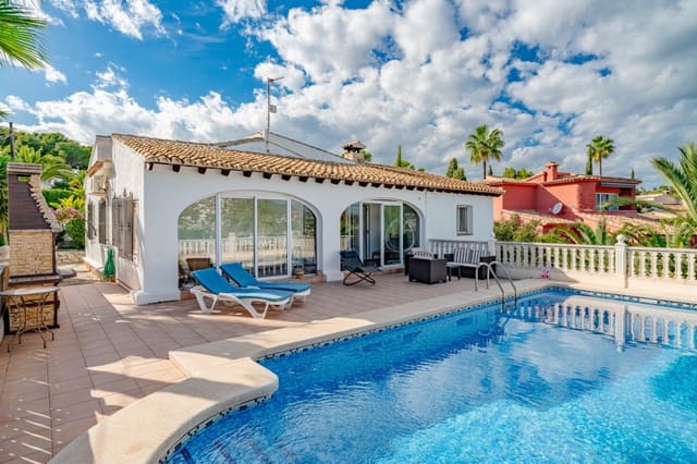 4 slaapkamer Villa te koop in Moraira, Teulada-Moraira met zwembad garage - € 549.000 (Ref: 10180974)