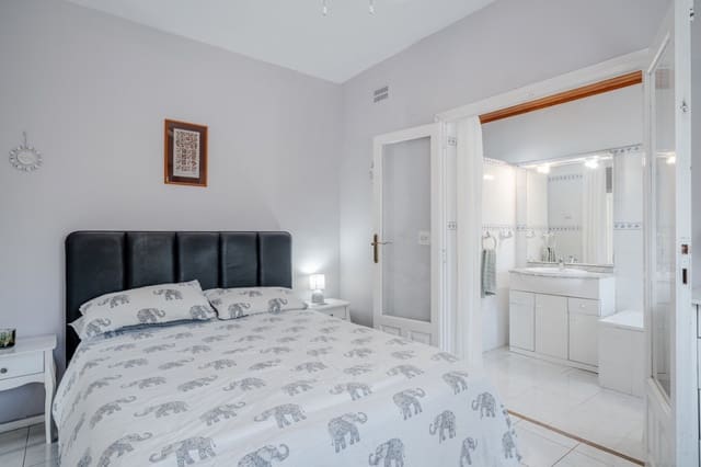 4 slaapkamer Villa te koop in Moraira, Teulada-Moraira met zwembad garage - € 549.000 (Ref: 10180974)