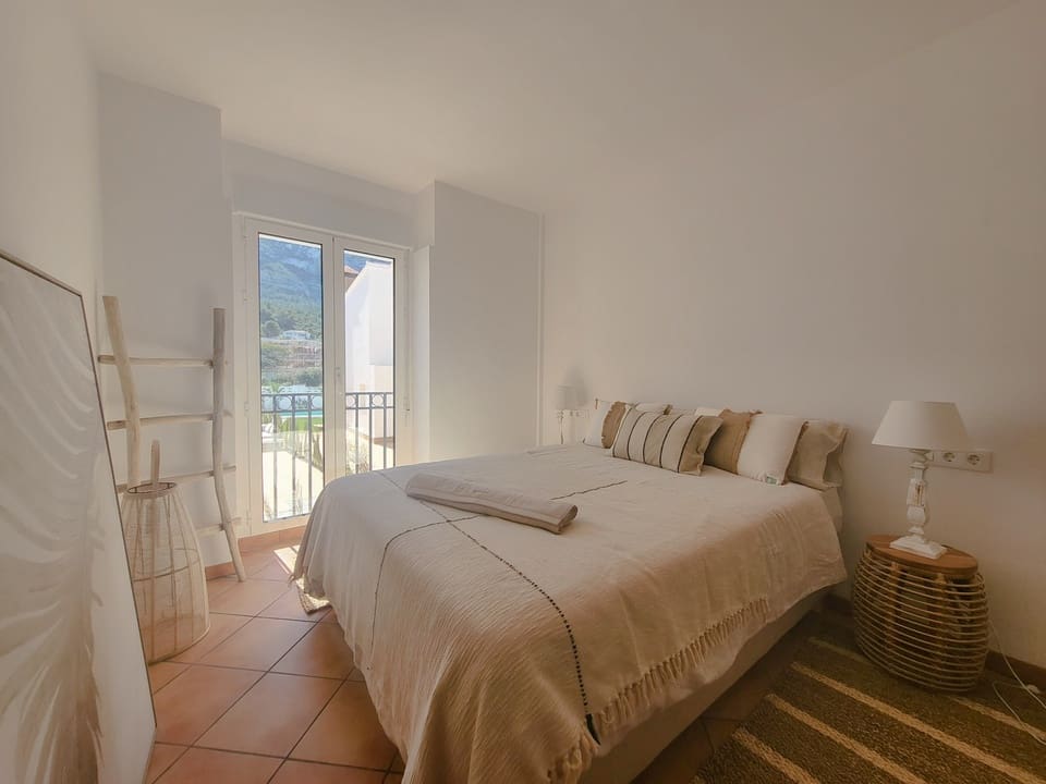 2 slaapkamer Appartement te koop in Denia met zwembad - € 299.000 (Ref: 2027724)