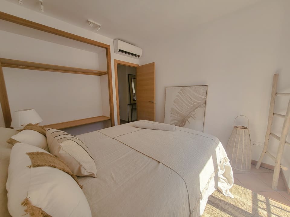 2 slaapkamer Appartement te koop in Denia met zwembad - € 299.000 (Ref: 2027724)