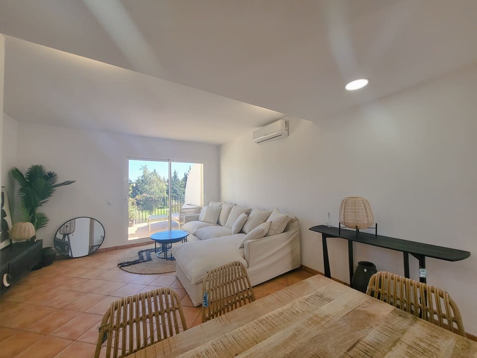 2 slaapkamer Appartement te koop in Denia met zwembad - € 299.000 (Ref: 2027724)