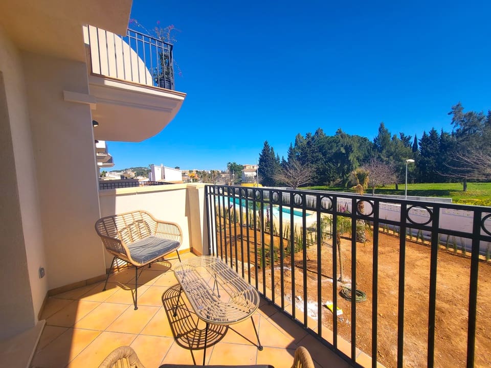 2 slaapkamer Appartement te koop in Denia met zwembad - € 299.000 (Ref: 2027724)