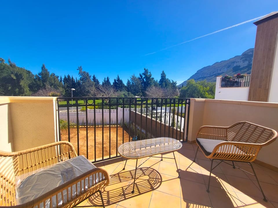 2 slaapkamer Appartement te koop in Denia met zwembad - € 299.000 (Ref: 2027724)