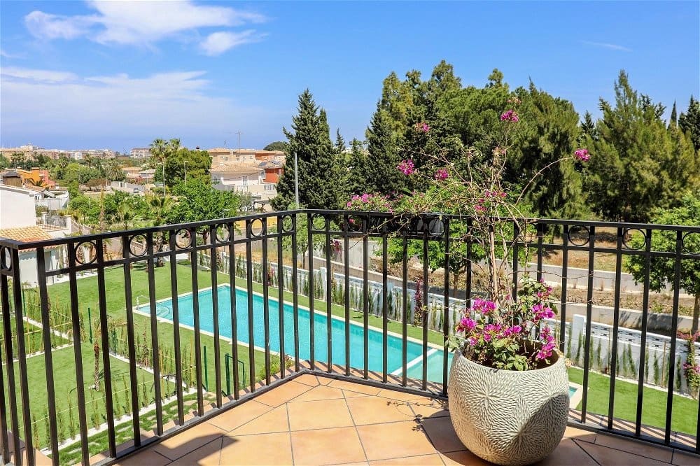 2 slaapkamer Appartement te koop in Denia met zwembad - € 299.000 (Ref: 2027724)