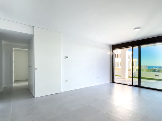 Apartamento de 2 habitaciones en Finestrat en venta con piscina garaje - 449.000 € (Ref: 3565248)