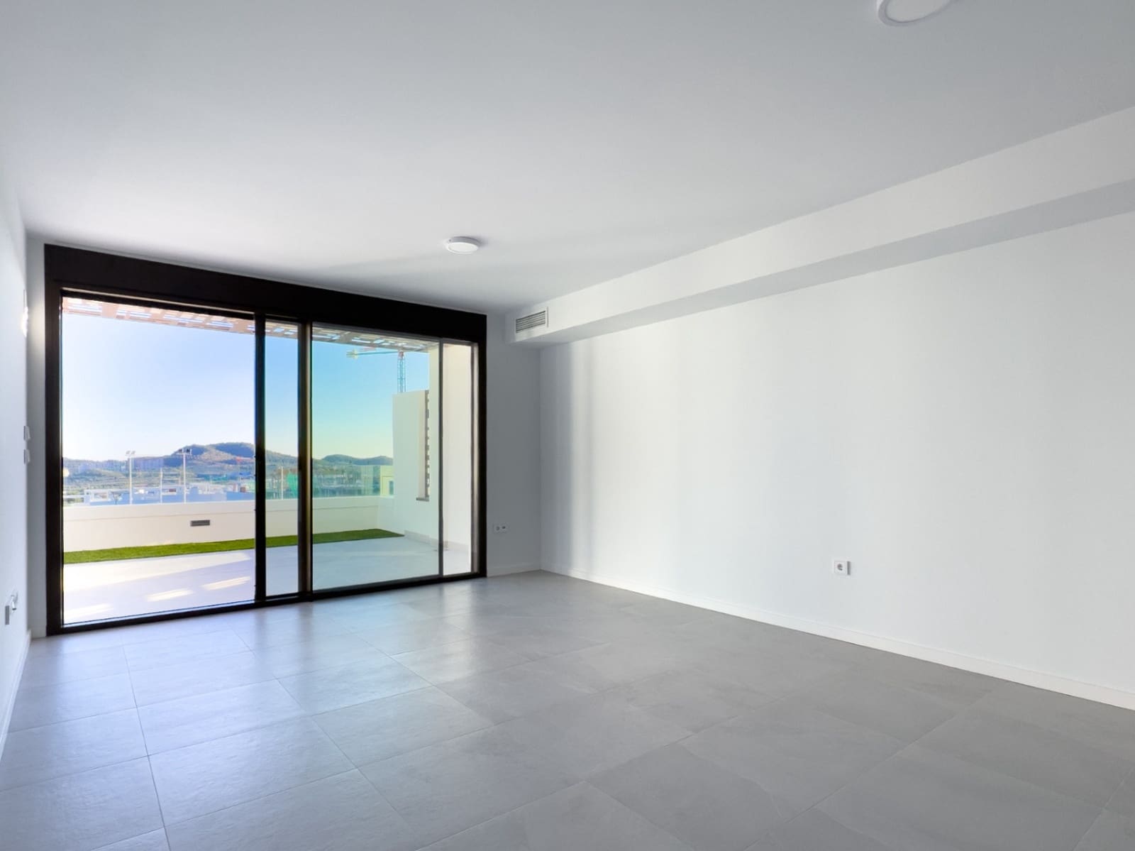 Apartamento de 2 habitaciones en Finestrat en venta con piscina garaje - 449.000 € (Ref: 3565248)
