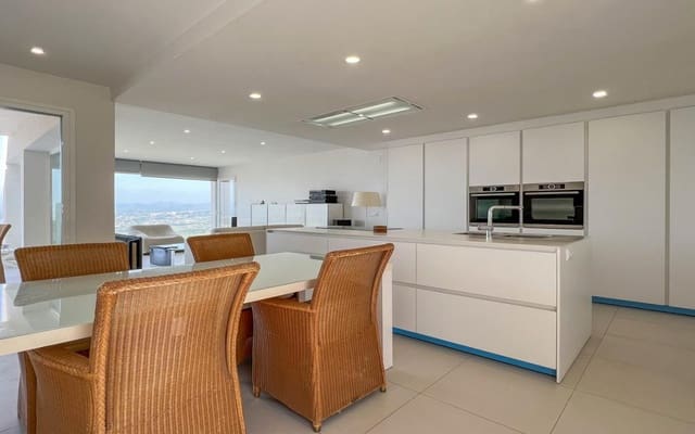 2 soveværelse Villa til salg i Moraira, Teulada-Moraira - € 875.000 (Ref: 3596690)