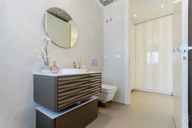 3 soveværelse Villa til salg i Dehesa de Campoamor, Orihuela med garage - € 904.950 (Ref: 4902869)