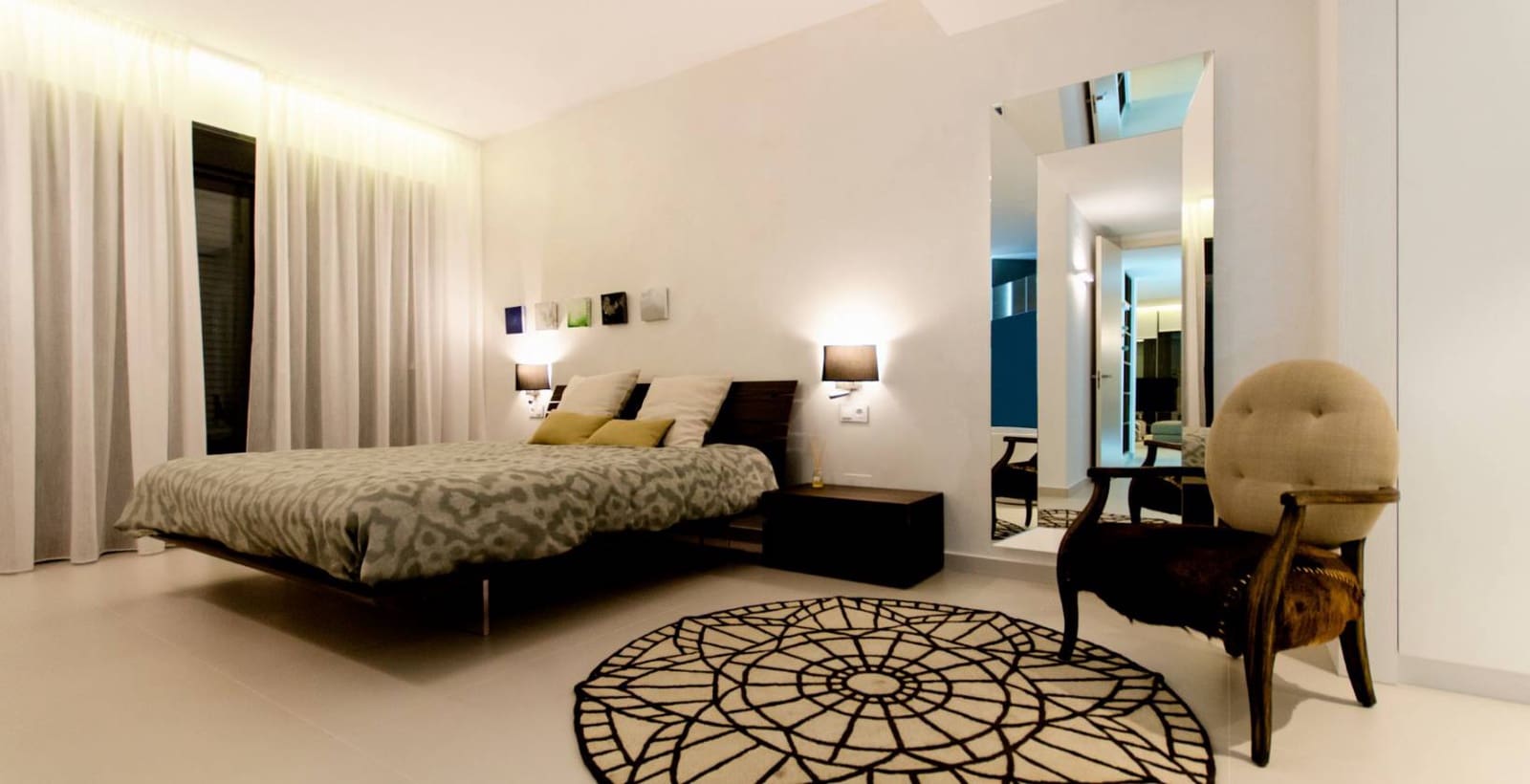 4 soverom Villa til salgs i Blue Hills med svømmebasseng garasje - € 1 250 000 (Ref: 4902893)