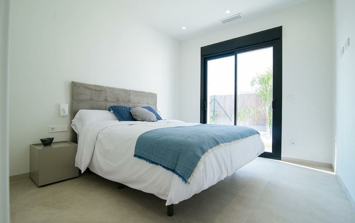 3 bedroom Villa for sale in Los Montesinos with garage - € 499,000 (Ref: 4902903)