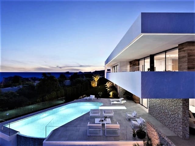 3 slaapkamer Villa te koop in Moraira, Teulada-Moraira met zwembad - € 1.914.000 (Ref: 4902958)