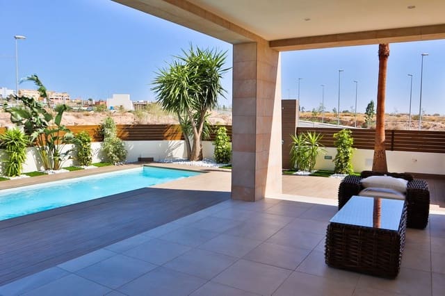 3 slaapkamer Villa te koop in Benijófar met zwembad garage - € 542.500 (Ref: 4903098)