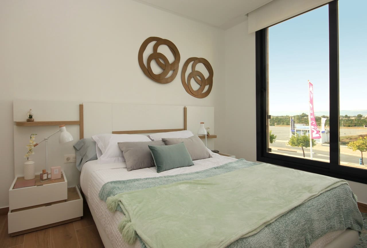 3 slaapkamer Villa te koop in El Campello met zwembad garage - € 859.900 (Ref: 4946599)