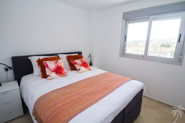 2 bedroom Apartment for sale in Villamartin, Orihuela with pool garage - € 255,000 (Ref: 4946728)