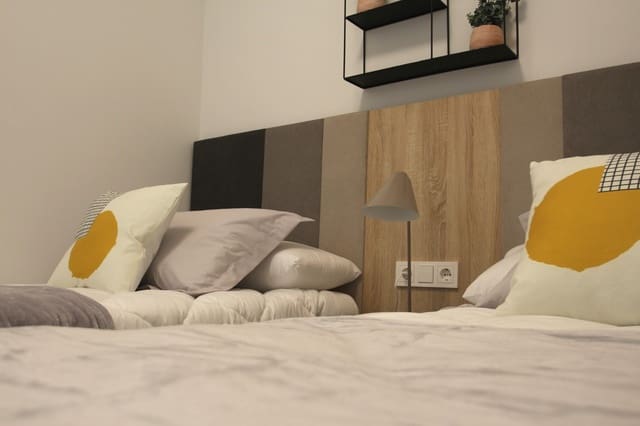 2 Zimmer Penthouse zu verkaufen in Torrevieja mit Pool Garage - 421.000 € (Ref: 6410492)