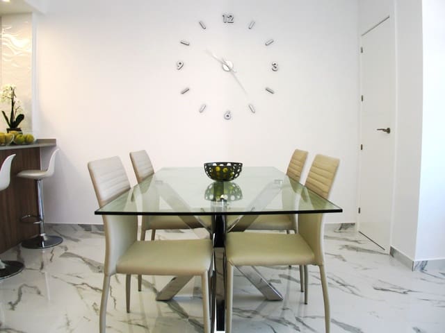 3 makuuhuone Huvila myytävänä paikassa Benijófar mukana uima-altaan 
autotalli - 375 000 € (Ref: 6502854)