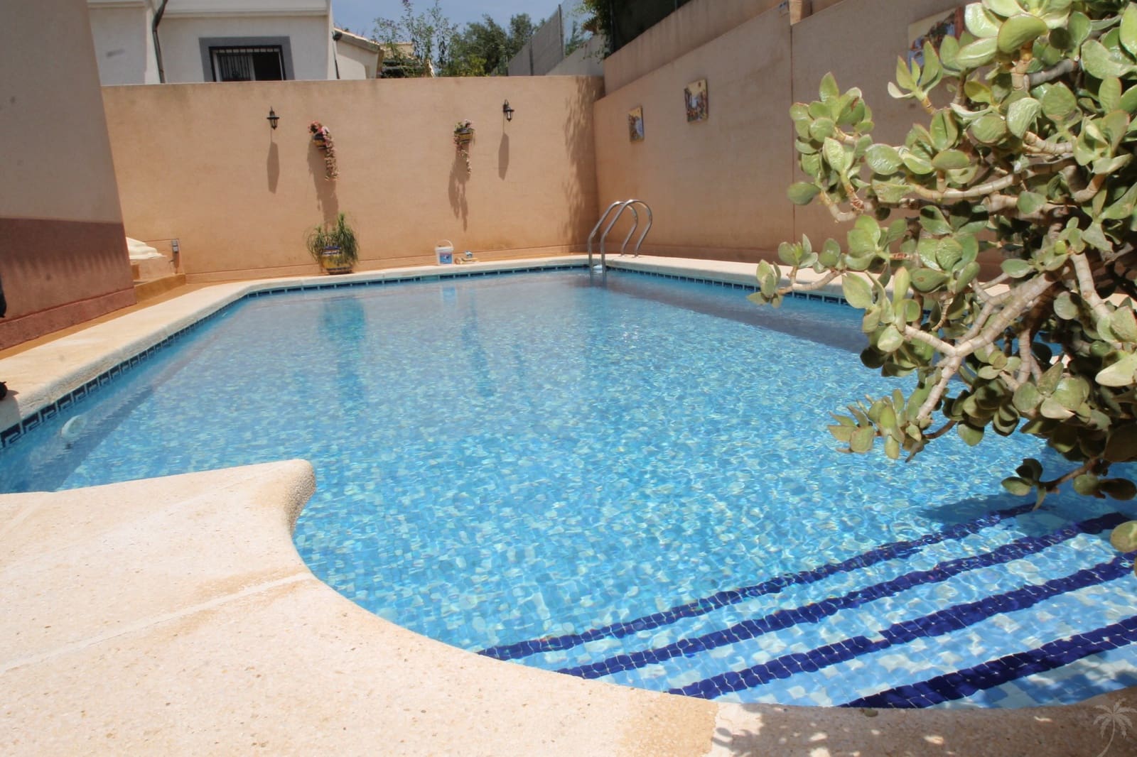   3 soveværelse   ferieVilla i La Marina   med   swimmingpool   - € 630 (Ref: 6968362)