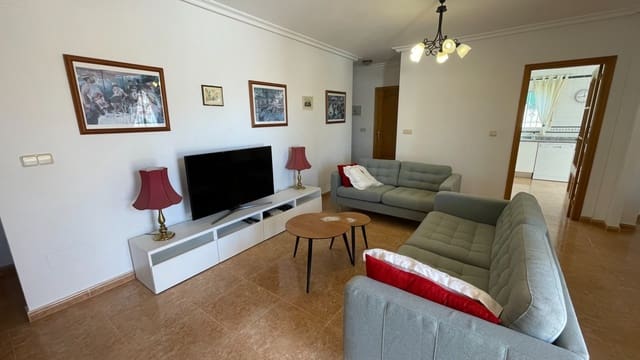 3 slaapkamer Villa voor vakantieverhuur in La Marina, Elche / Elx met zwembad - € 630 (Ref: 6968362)